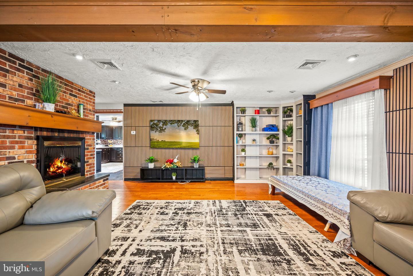 Property Photo:  1531 Wheatfield Lane  PA 18974 