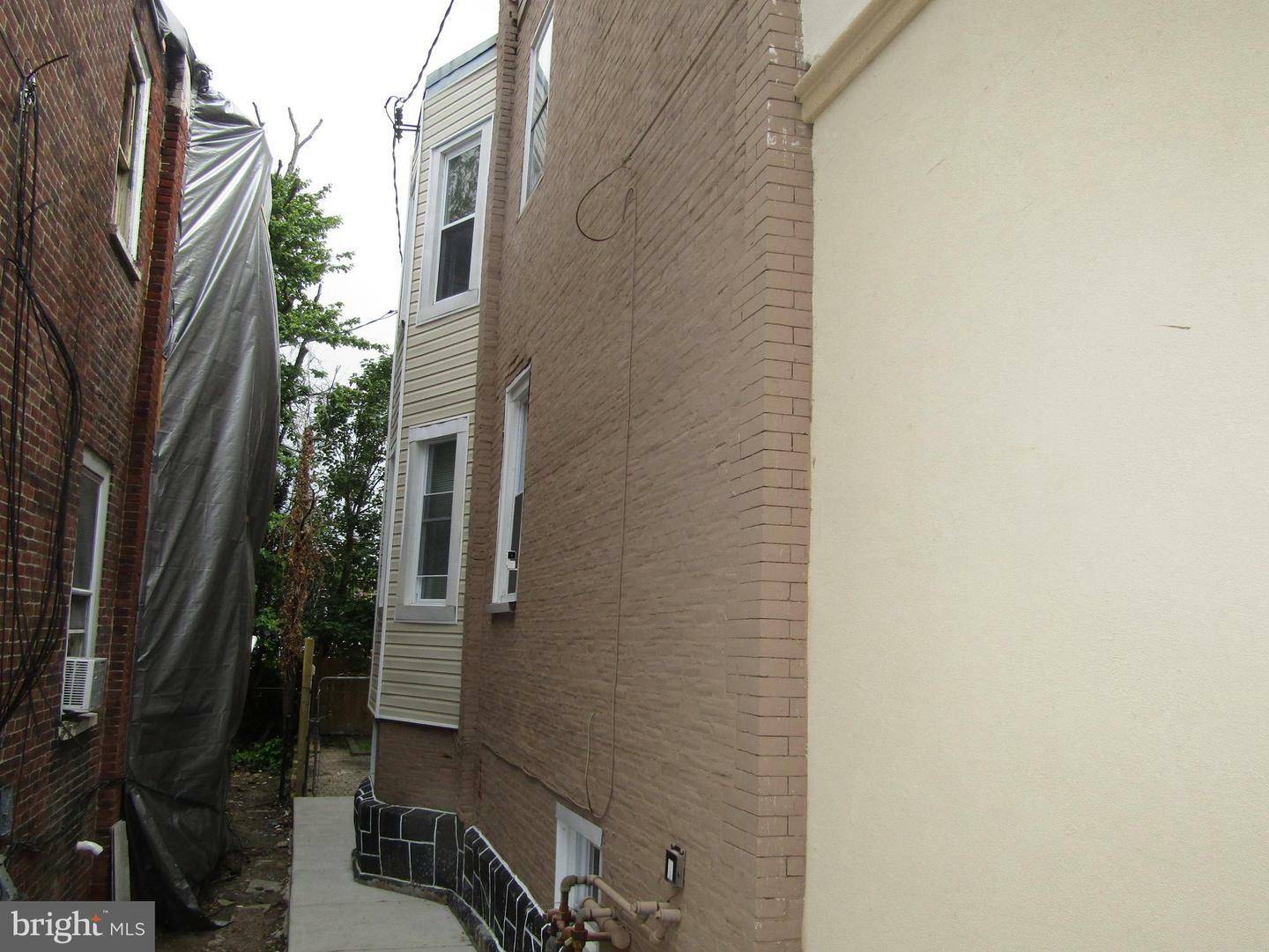 Property Photo: 14 Greenway Avenue PA 19023
