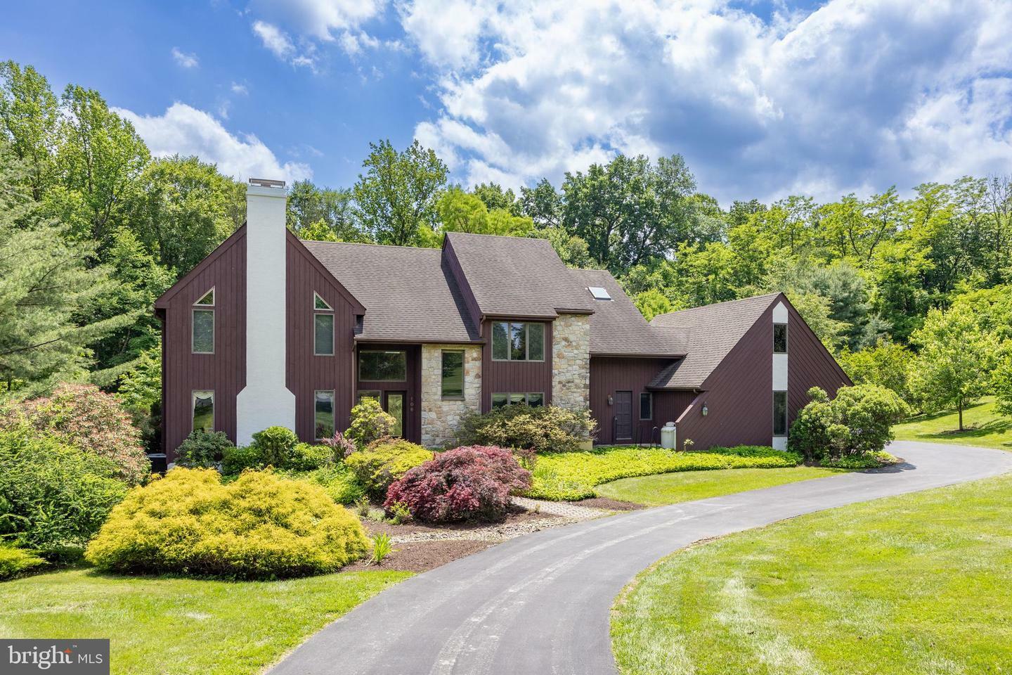 Property Photo: 106 Silver Fox Lane PA 19425