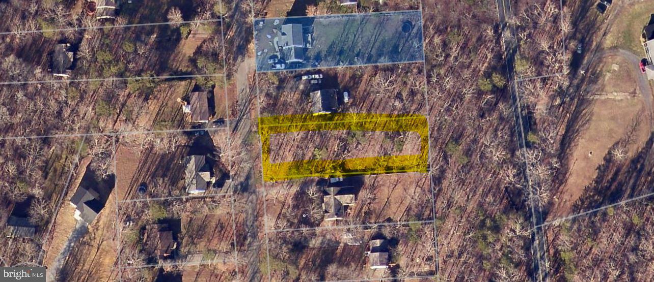 Property Photo: 12817 Plantation Drive VA 22551