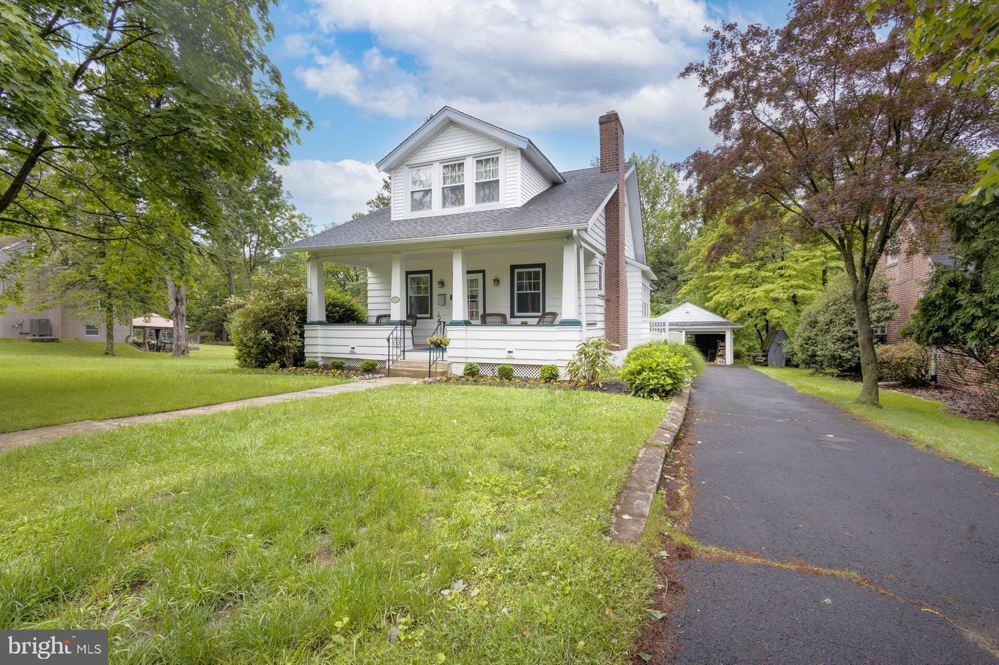 Property Photo:  550 Somerton Avenue  PA 19116 