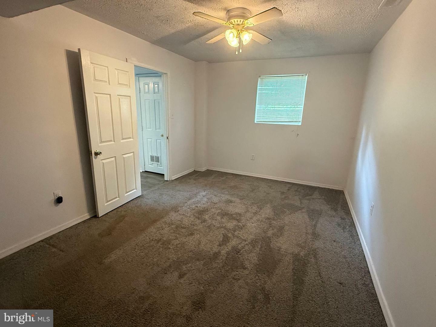 Property Photo: 38897 Viewriver Drive MD 20618