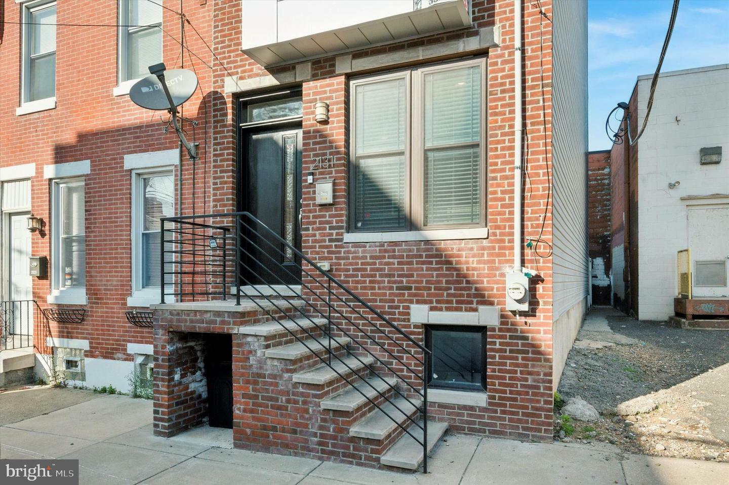 Property Photo: 2131 E Tucker Street PA 19125