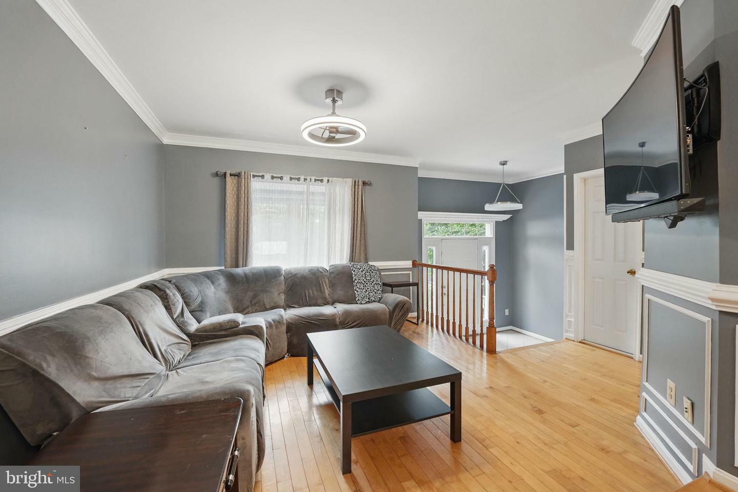 Property Photo: 6410 Brass Button Court VA 20121