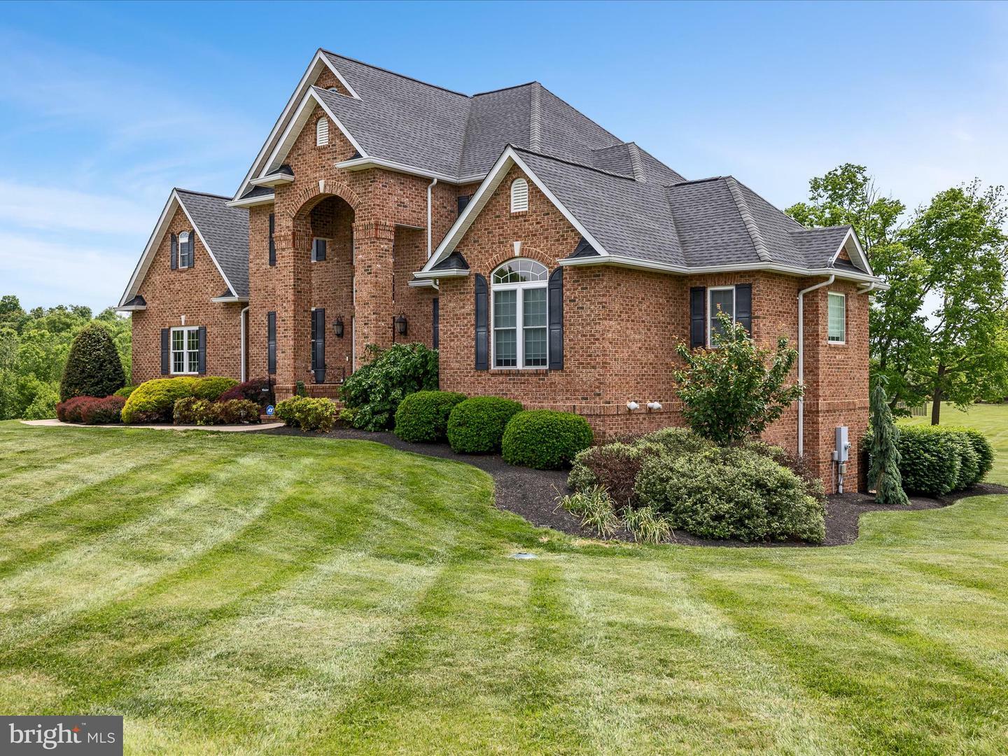 Property Photo: 220 Anna Margaret Drive VA 22602