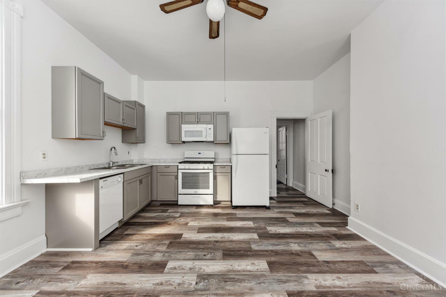 Property Photo: 2175 Sohn Street OH 45219