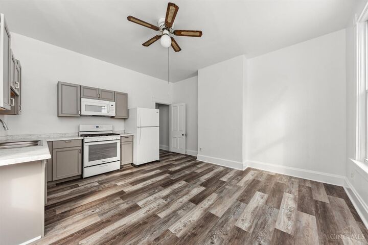Property Photo: 2175 Sohn Street OH 45219