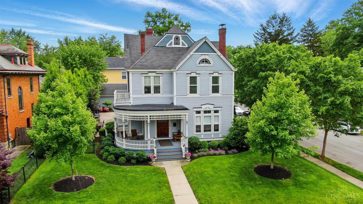 Property Photo: 2527 Erie Avenue OH 45208