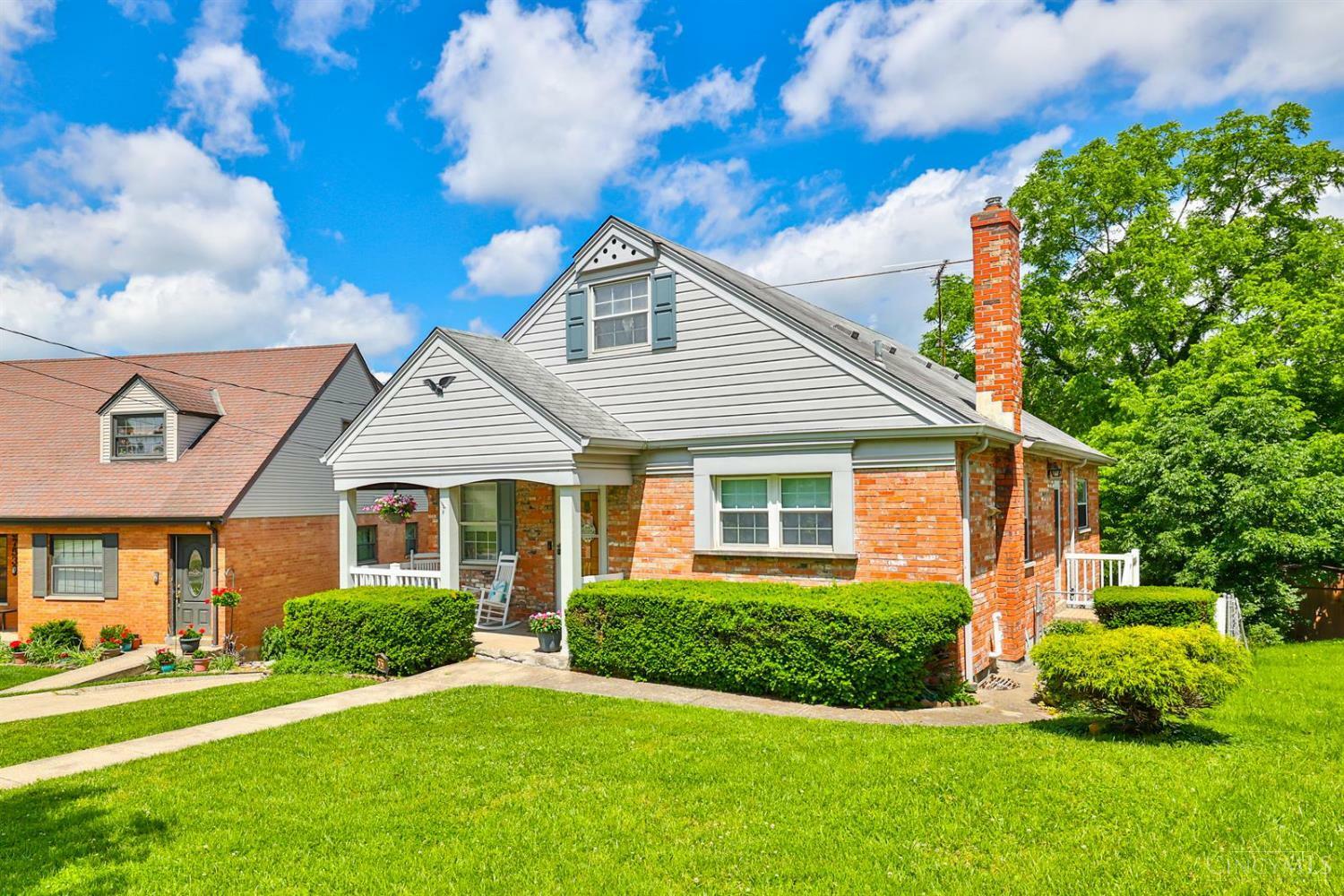 Property Photo: 5757 Glow Court OH 45238