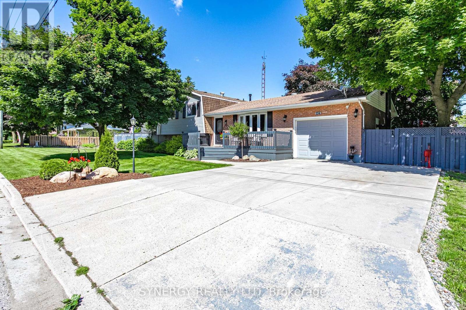Property Photo: 154 Water Street ON N0L 1M0