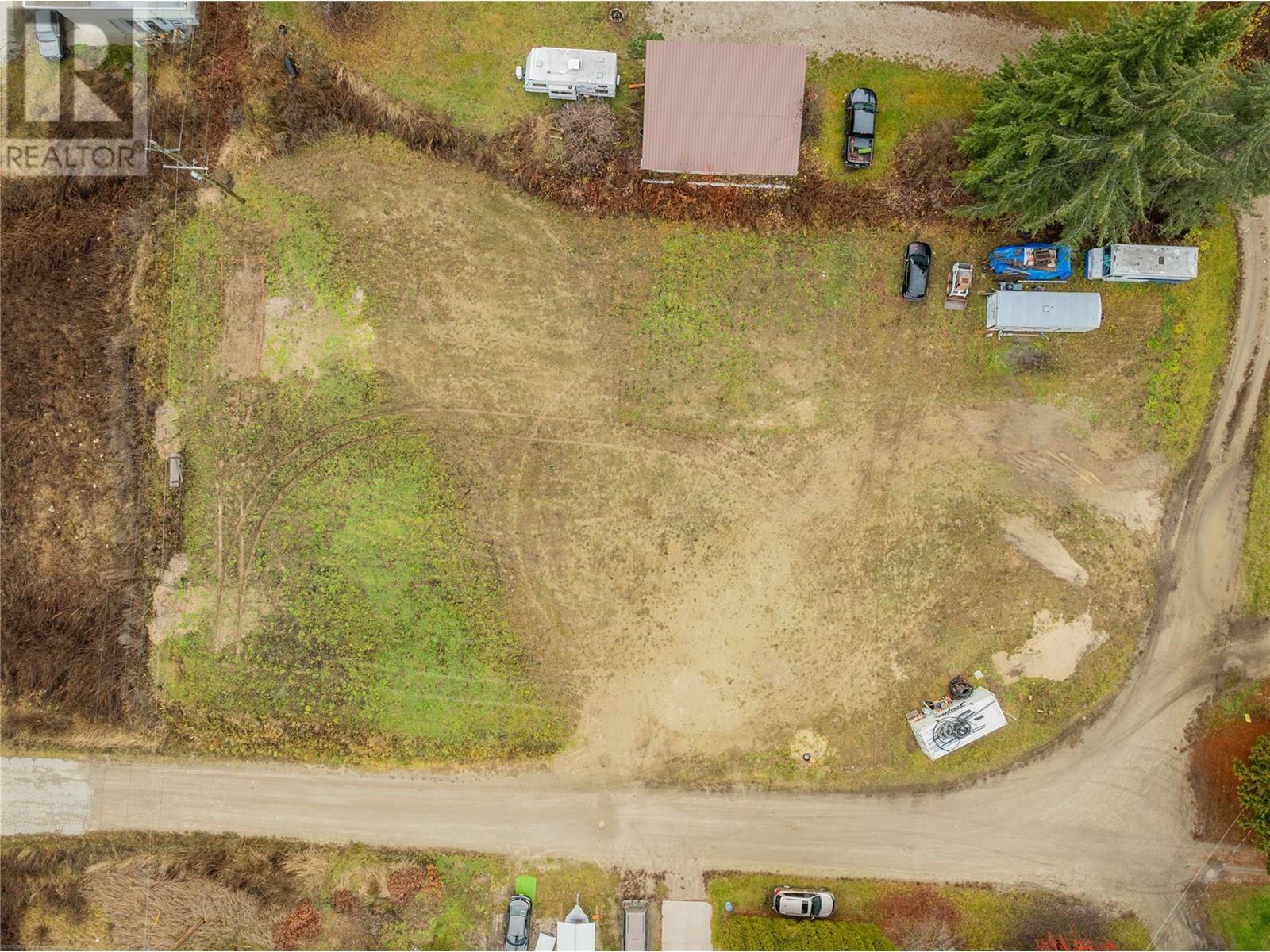 Property Photo:  1411 Chalmers Road  BC V1N 4M7 