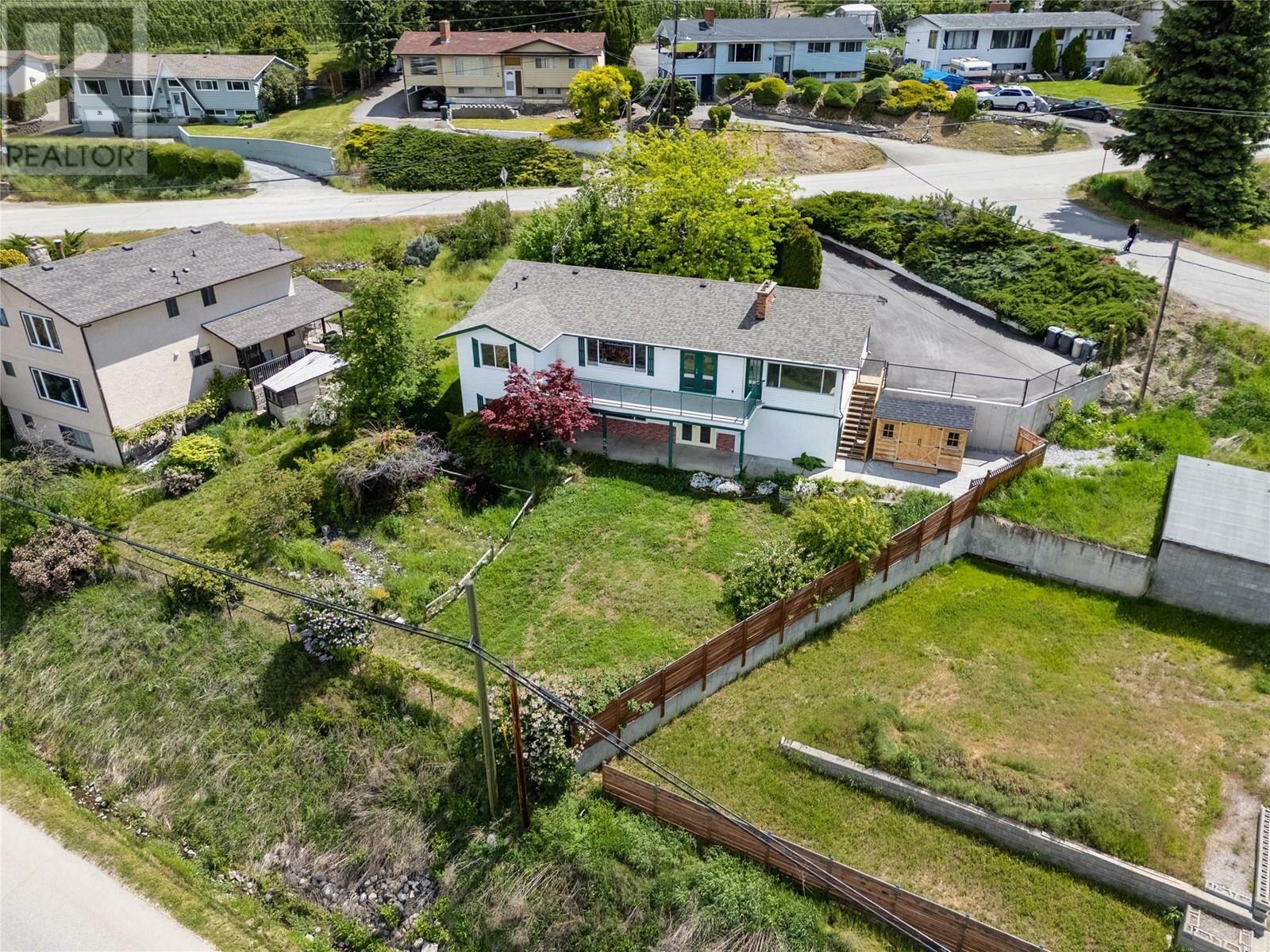 Property Photo: 849 McKenzie Road BC V1X 2B4