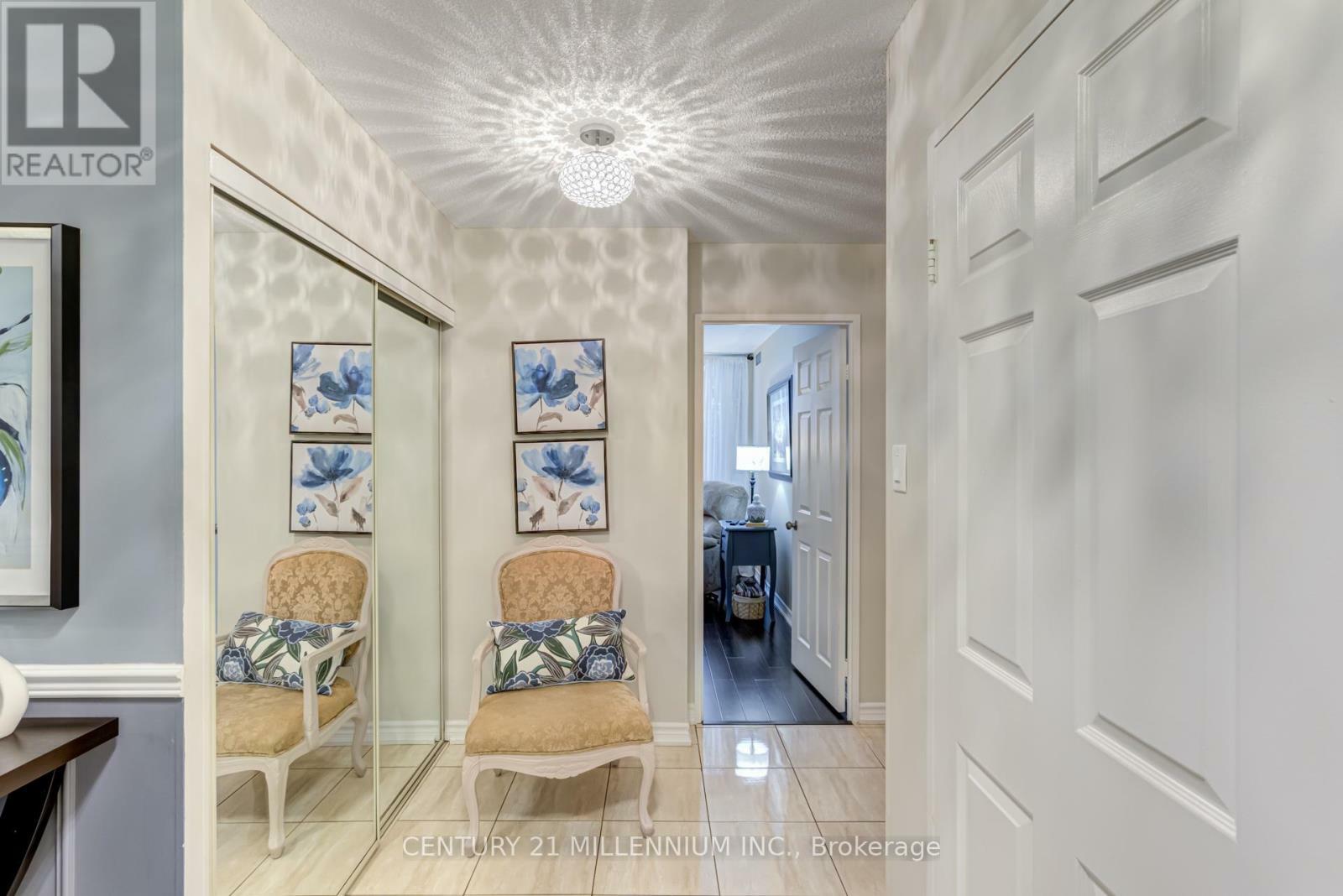 Property Photo: 20 Cherrytree Drive 305 ON L6Y 3V1