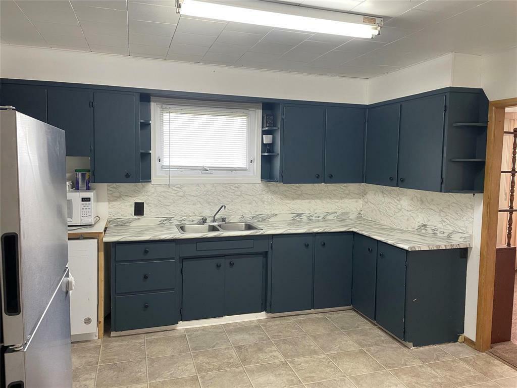 Property Photo:  115 Jane Street  MB R0J 1Z0 