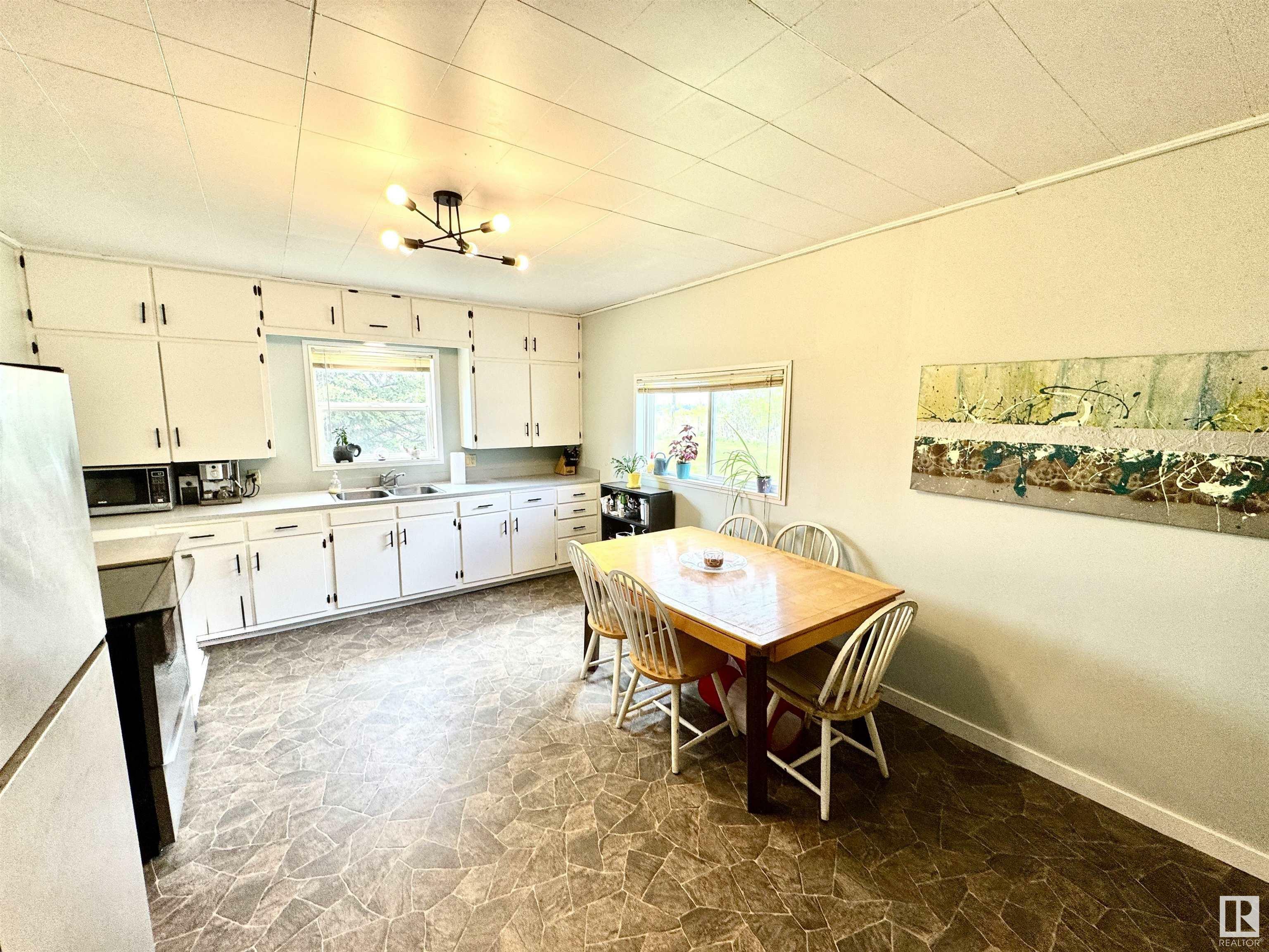 Property Photo: 59423 Rge Rd 141 AB T0A 3L0