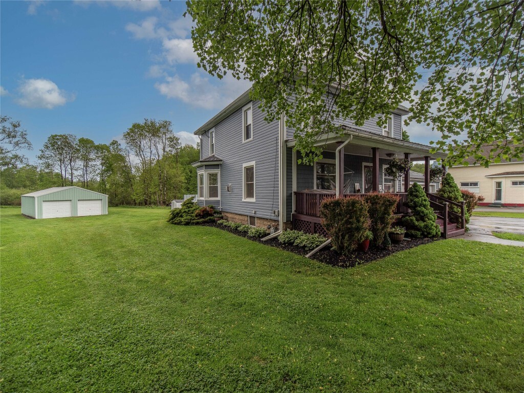 Property Photo: 817 E Main Street PA 16407