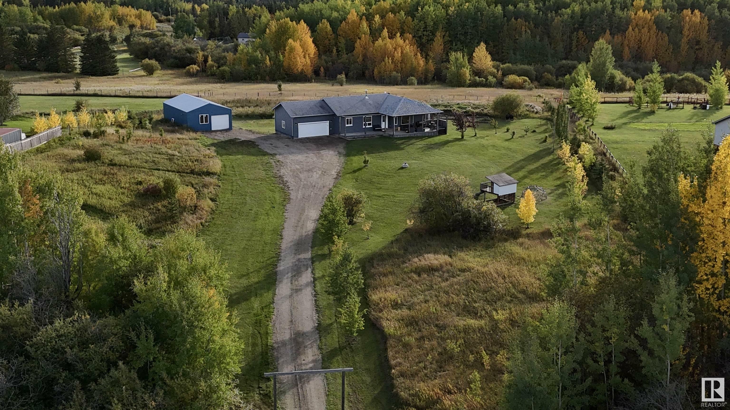 Property Photo: 2011 Twp Road 510 7 AB T7Z 1X5