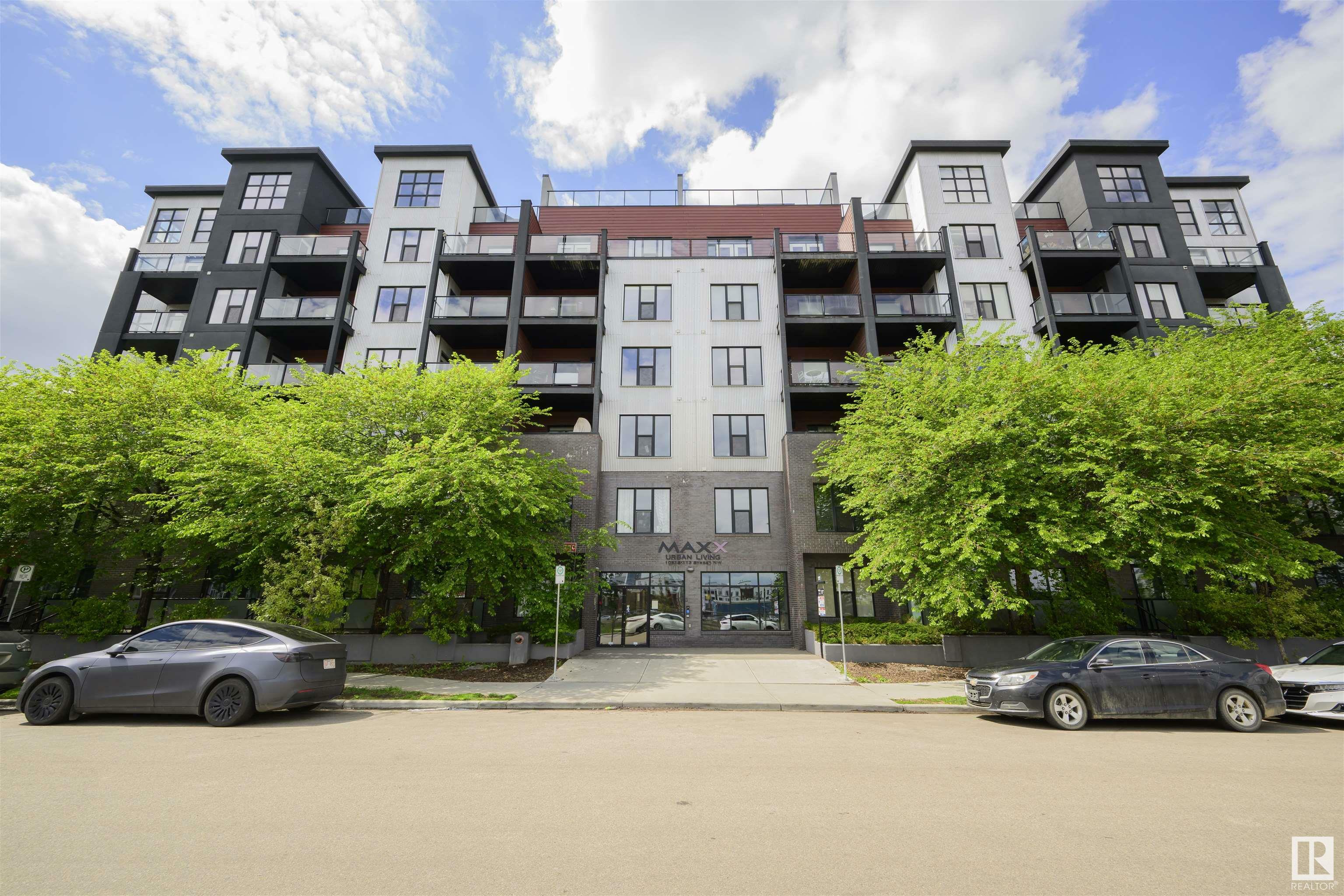 Property Photo: 10518 113 Street NW 302 AB T5H 0C6
