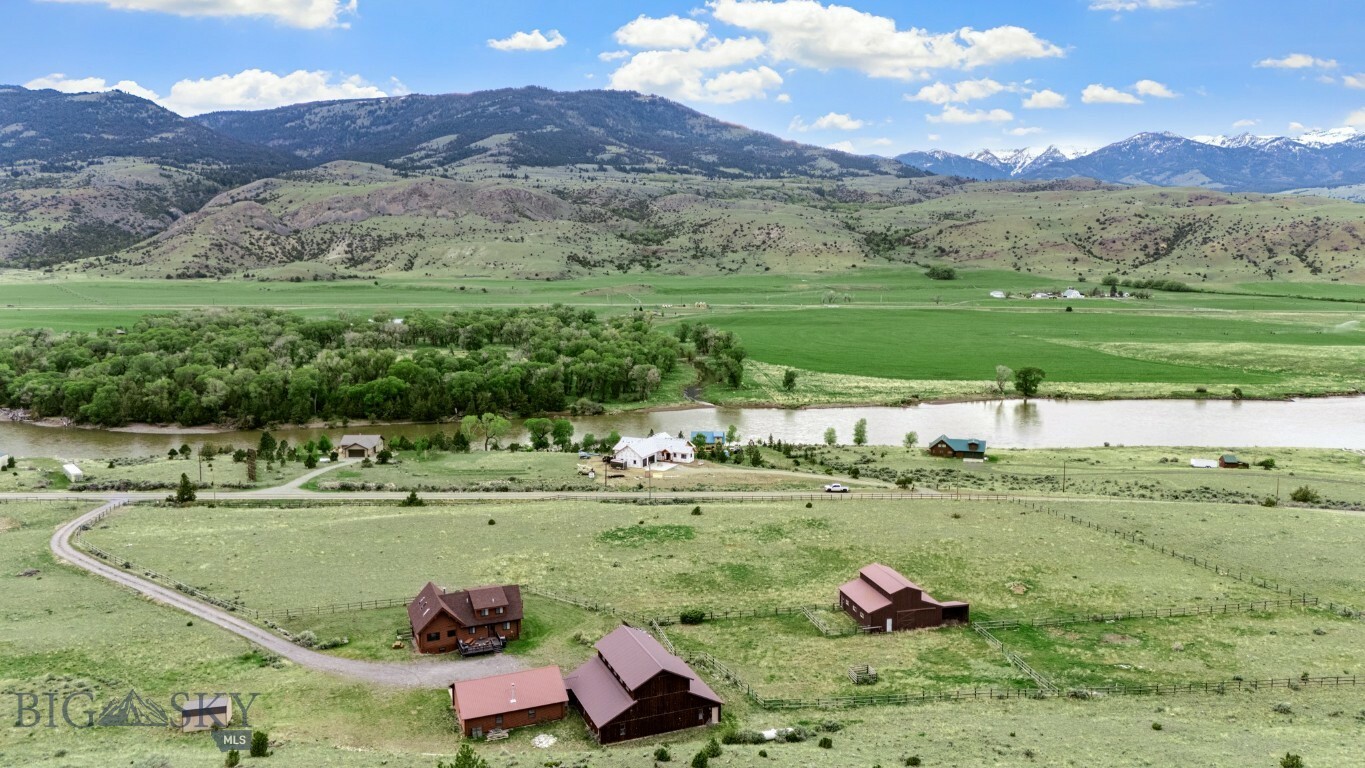 198 E River Road  Emigrant MT 59027 photo