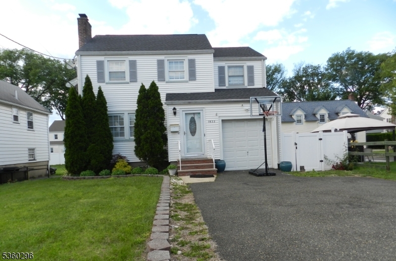 Property Photo: 1833 Long Ter NJ 07083