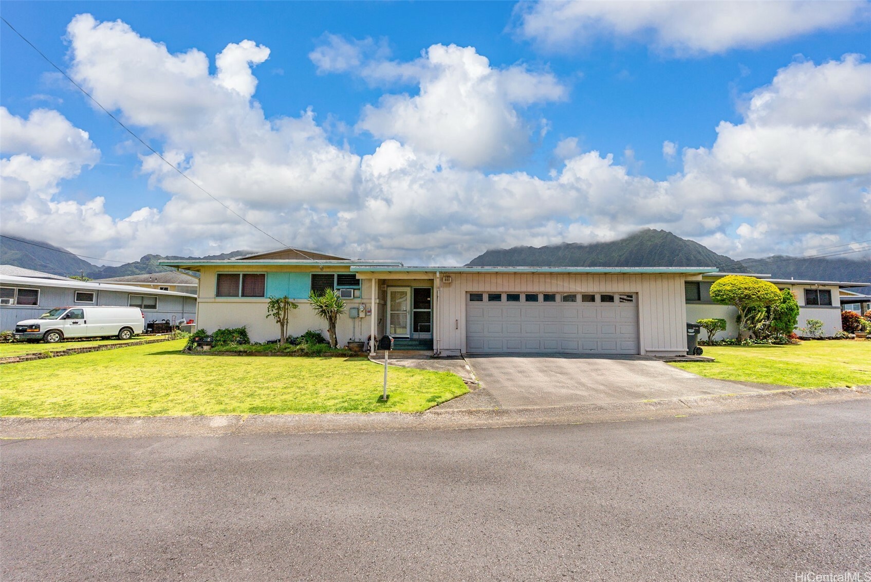 45-155 Pahikoli Place  Kaneohe HI 96744 photo