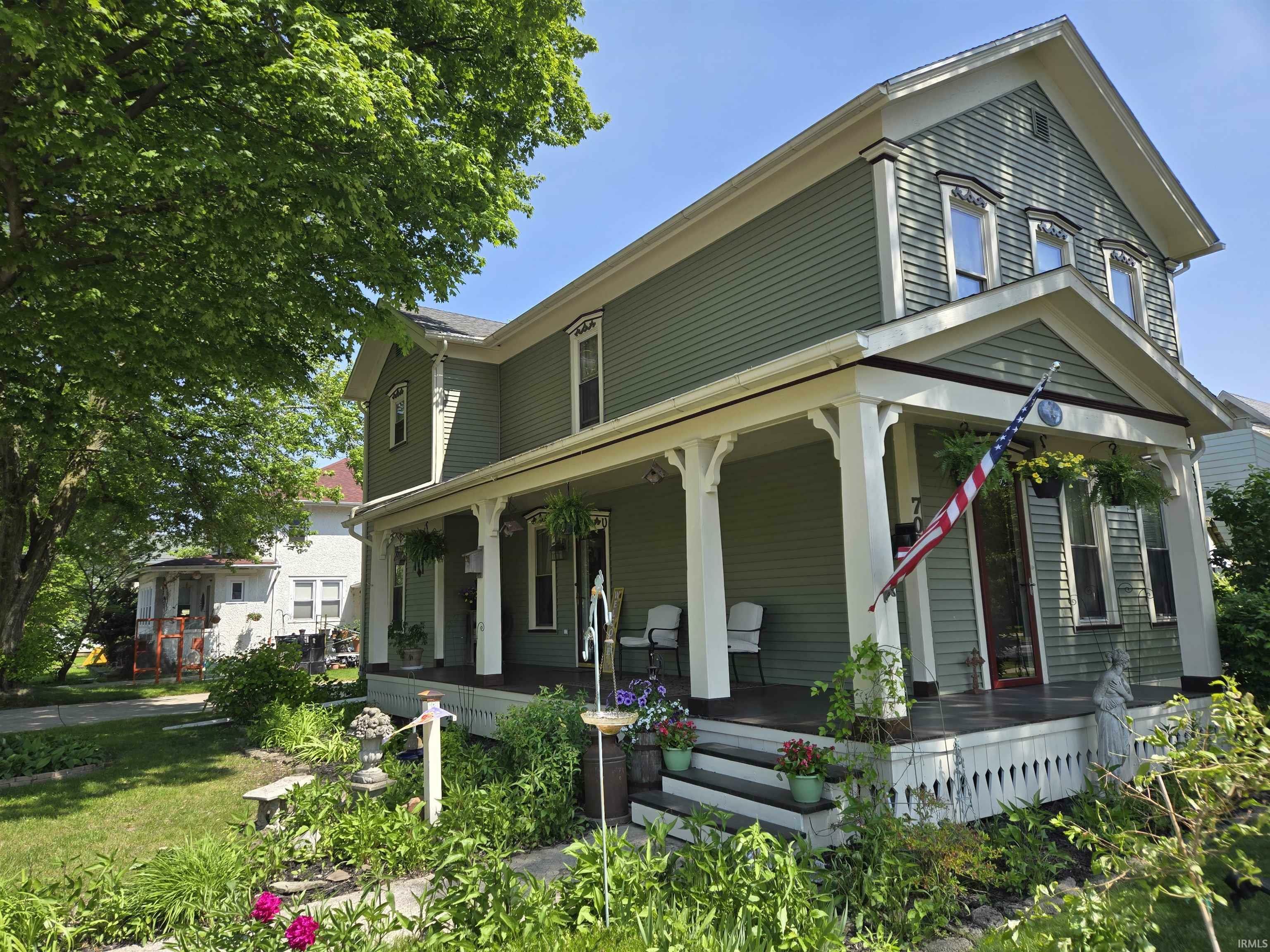 Property Photo: 702 S Van Buren Street IN 46706