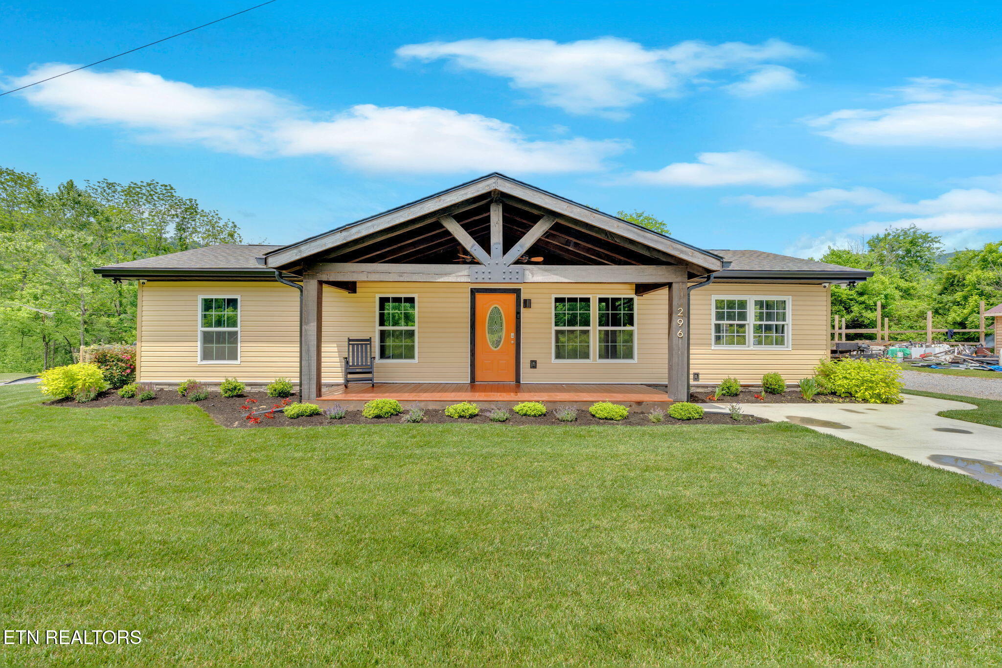 Property Photo: 296 Seal Ave TN 37869