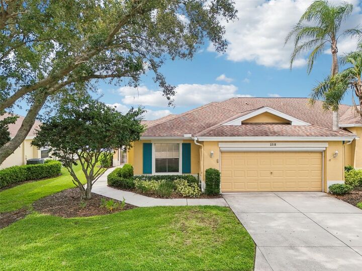 Property Photo: 2218 Brookfield Greens Circle 82 FL 33573