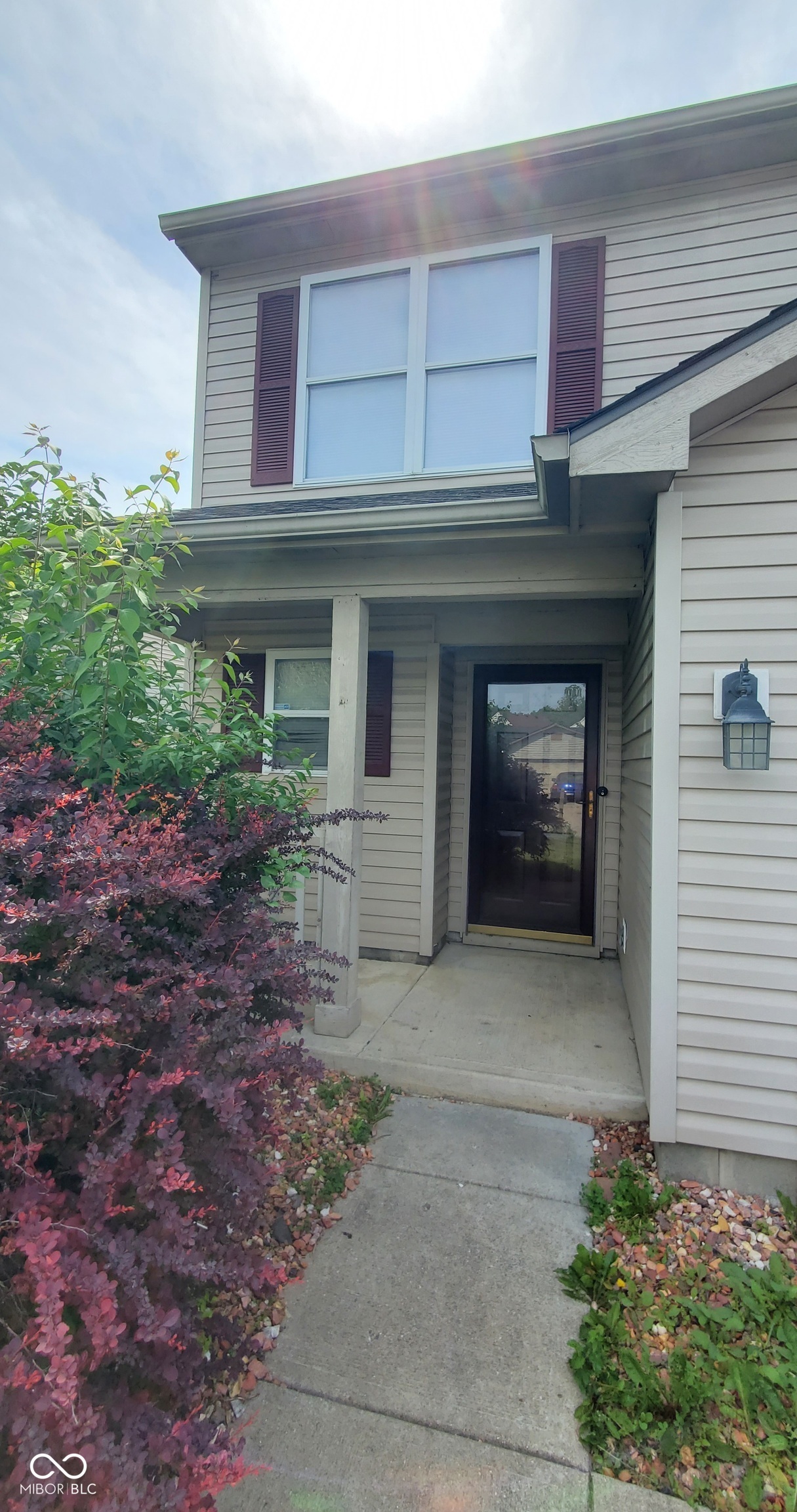 Property Photo: 6637 Larkwood Court IN 46241