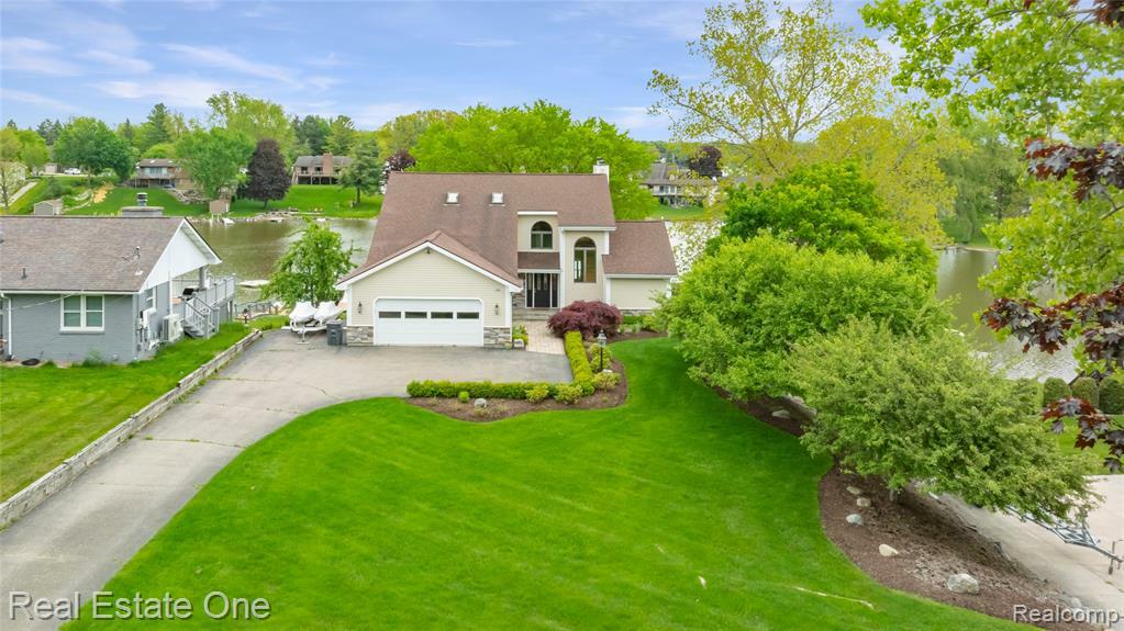 Property Photo:  3882 Lake Lapeer Drive  MI 48455 9613 
