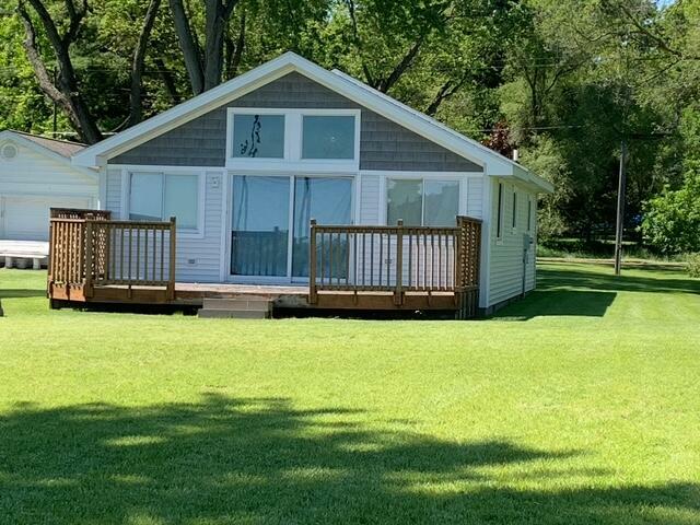 Property Photo: 996 Lakeview Drive MI 49230