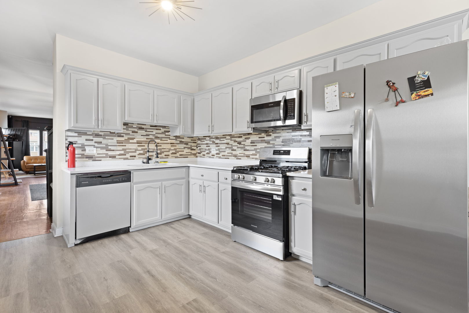 Property Photo:  7559 S Michigan Avenue  IL 60619 