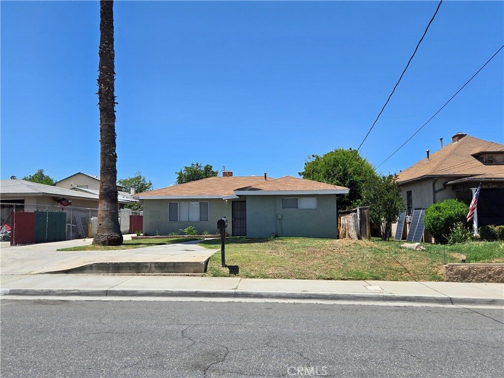 Property Photo:  6025 Florence Street  CA 92504 