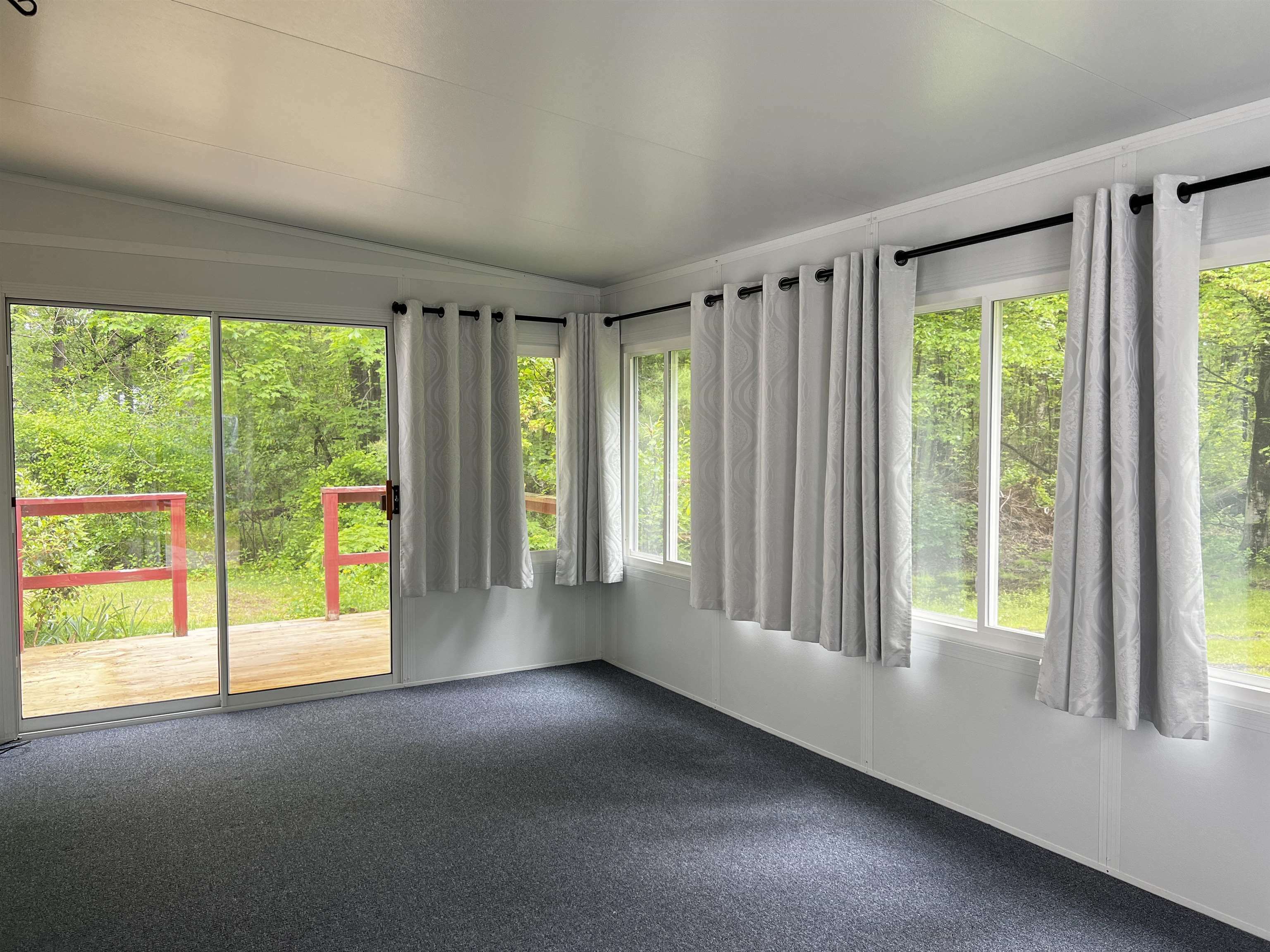 Property Photo:  29 Oak Hill Road  NH 03451 