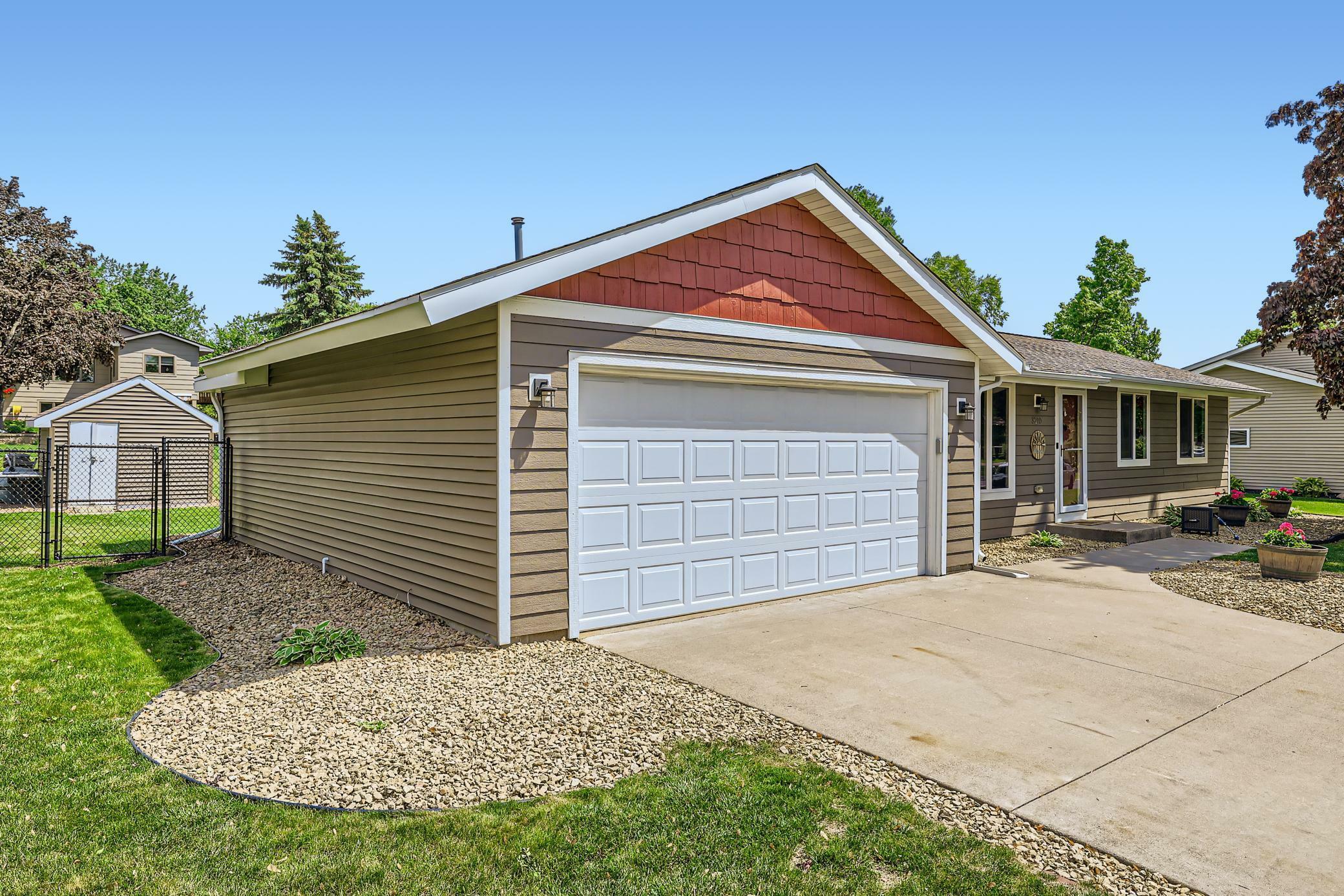 Property Photo:  8210 Comstock Way  MN 55076 