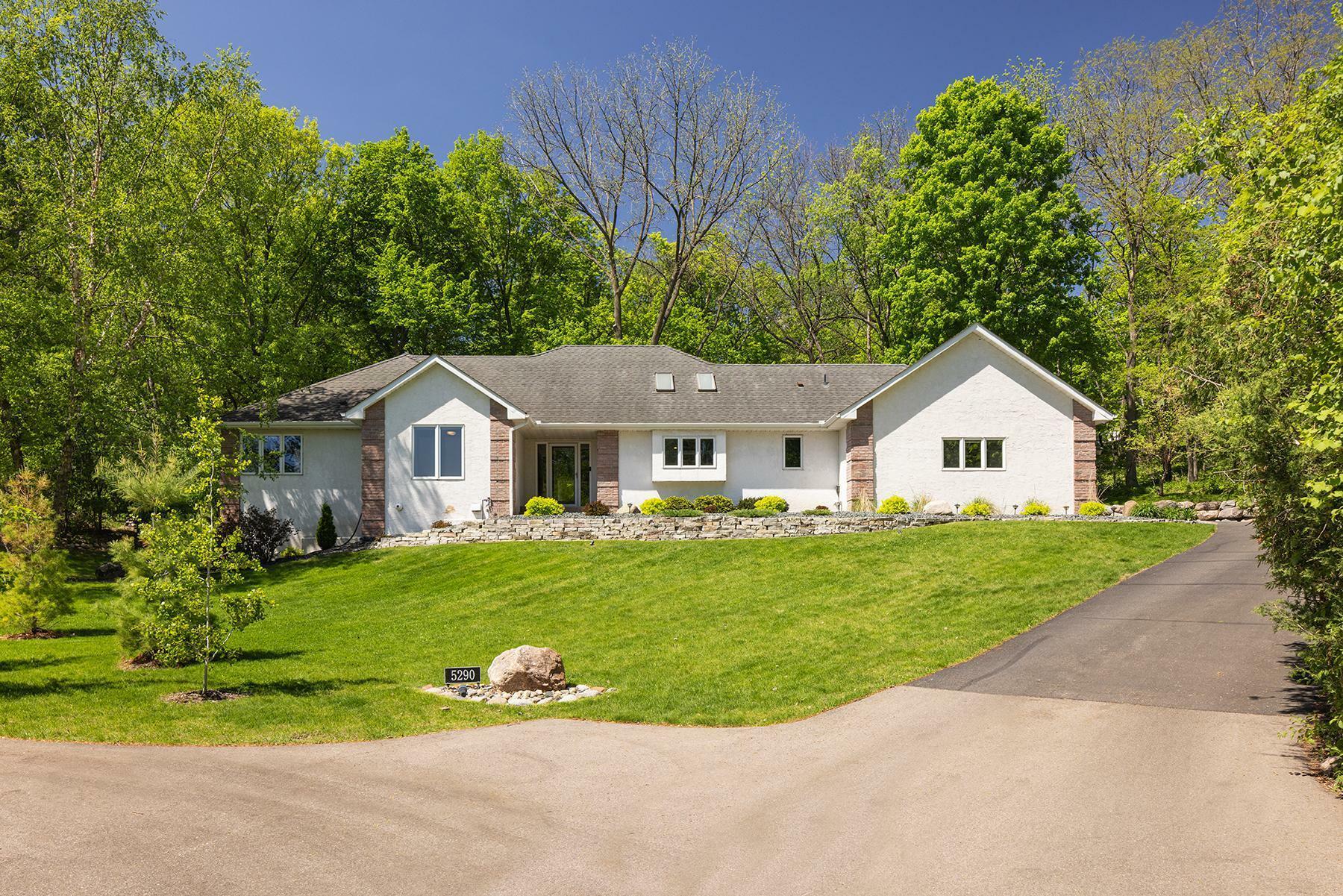 Property Photo: 5290 County Road 101 MN 55345