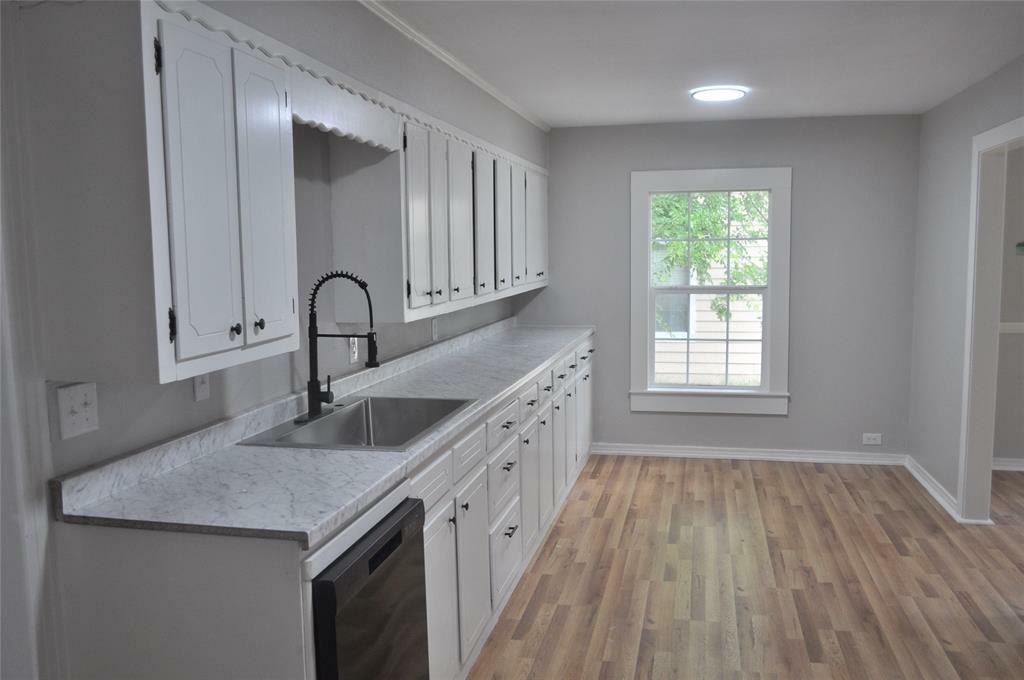 Property Photo: 722 Sunset Street TX 75482