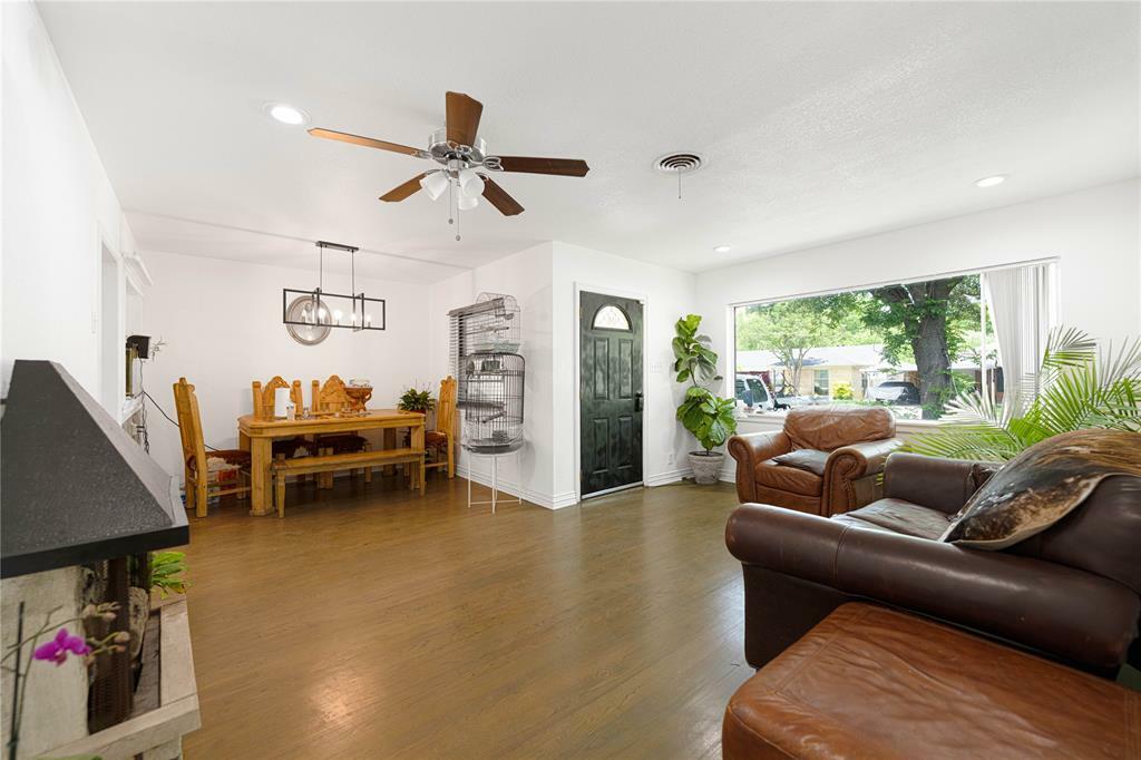 Property Photo: 11103 Tascosa Street TX 75228