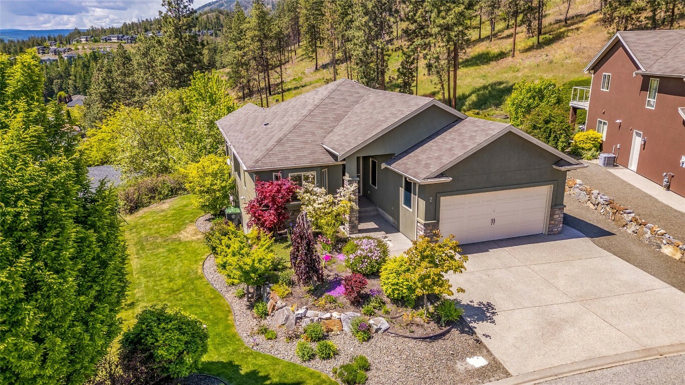 Property Photo: 2-2040 Rosealee Lane BC V1Z 4C5
