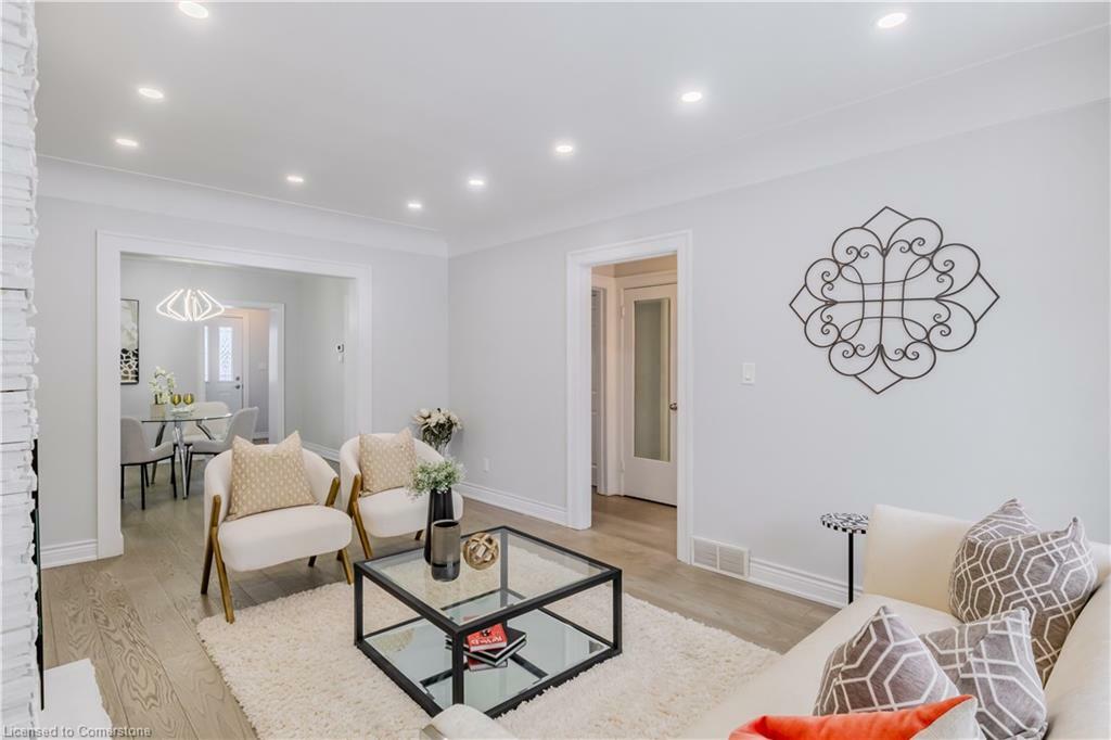 Property Photo:  44 Troy Street  ON N2H 1L8 