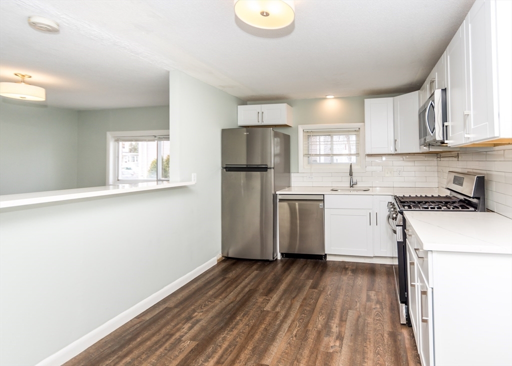 Property Photo: 46 Bolton Street 5 MA 02453
