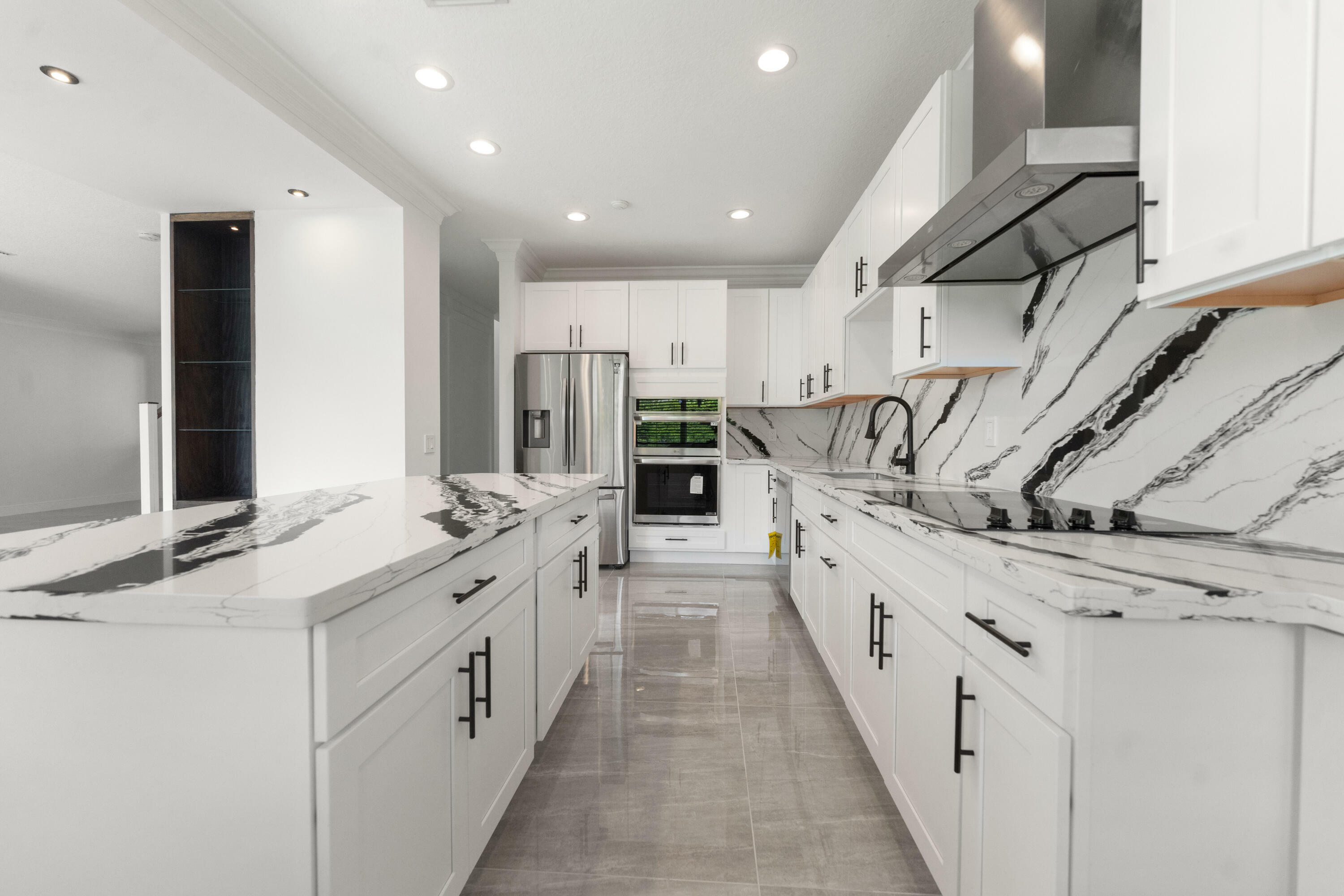 Property Photo: 4474 Foxtail Lane FL 33331
