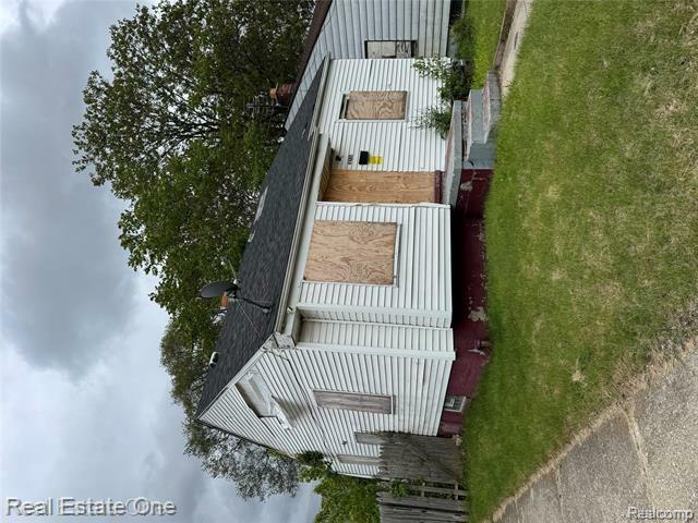Property Photo: 14682 Northlawn Street MI 48238