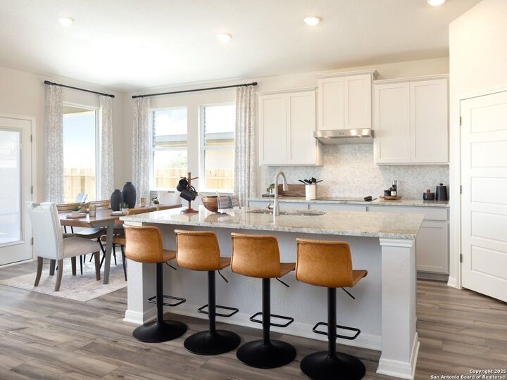 Property Photo:  9802 Prairie Way Blvd  TX 78254 