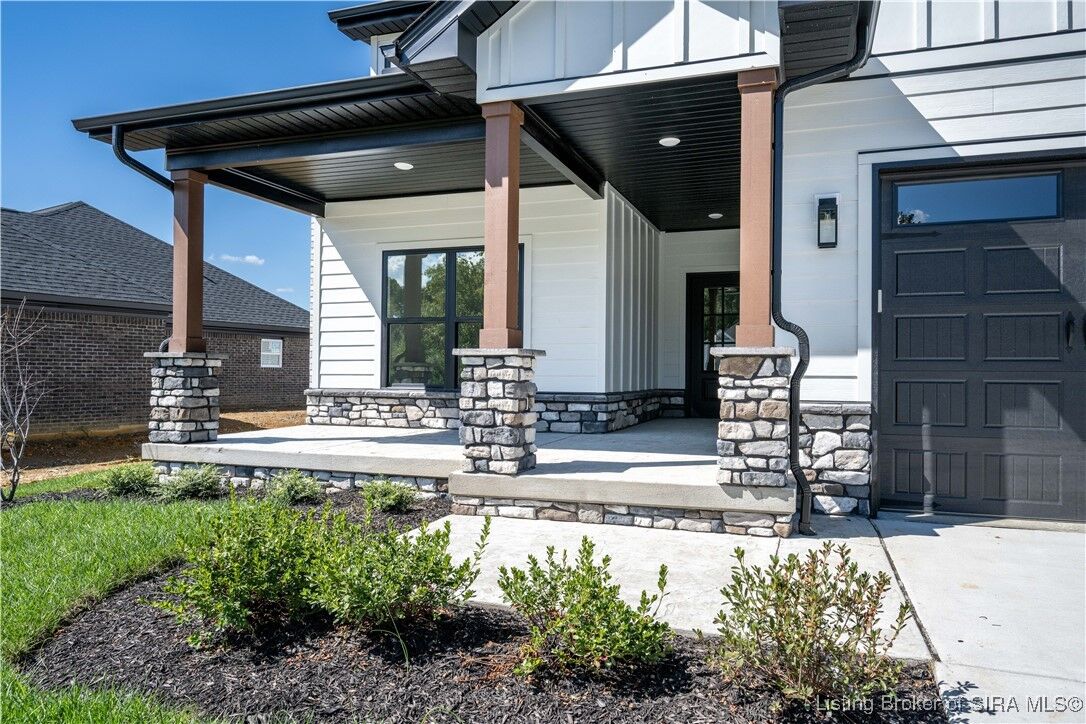 Property Photo: 7033 Oaken Lane Lot#236 IN 47136