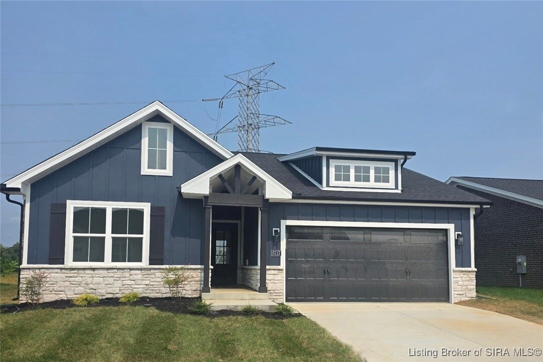Property Photo: 5117 Woodstone Circle IN 47130