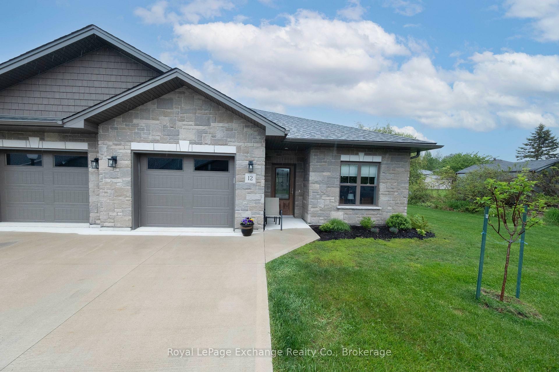 Property Photo: 775 Campbell Avenue 12 ON N2Z 1W1