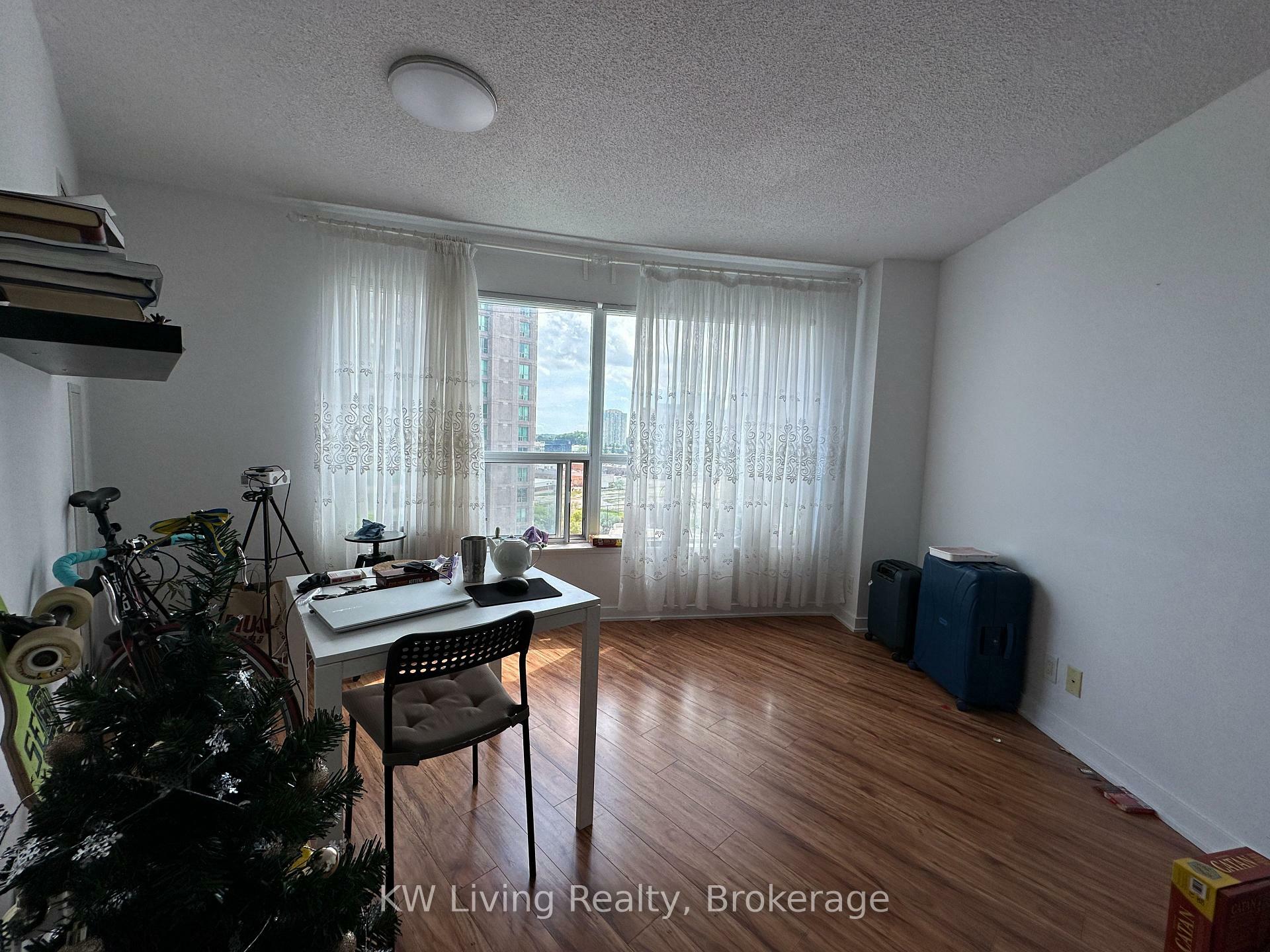 Property Photo: 36 Lee Centre Drive 1210 ON M1H 3K2