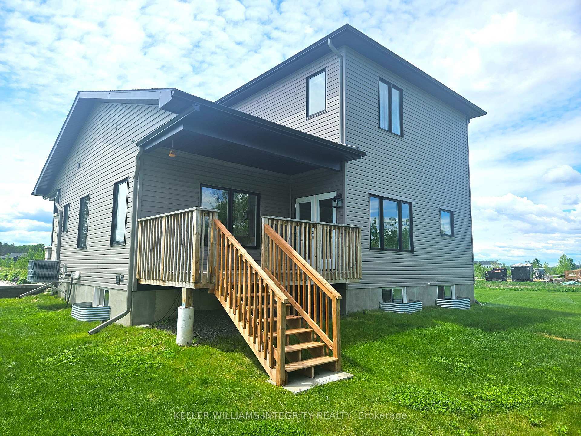 Property Photo: 114 Maplestone Drive ON K0G 1J0