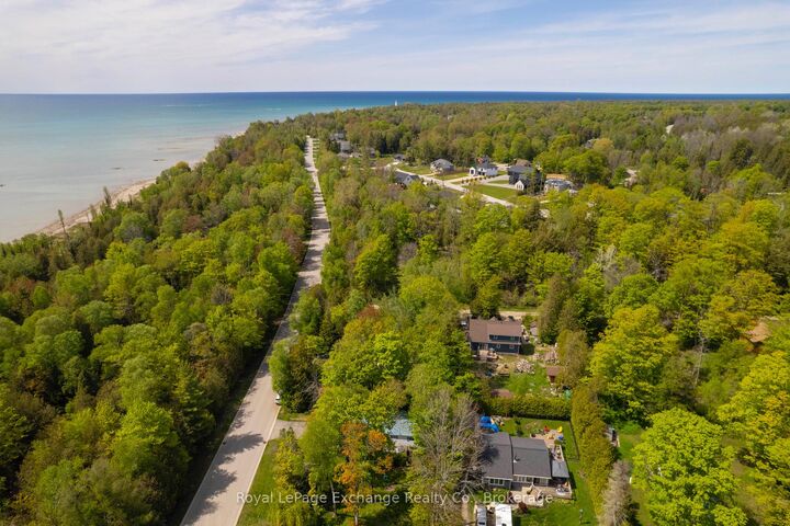 Property Photo: 112 Huron Road ON N0G 2R0